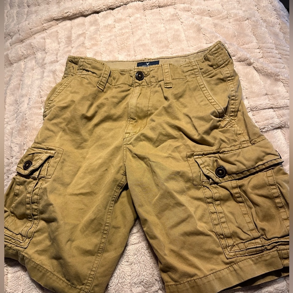 American eagle cargo short